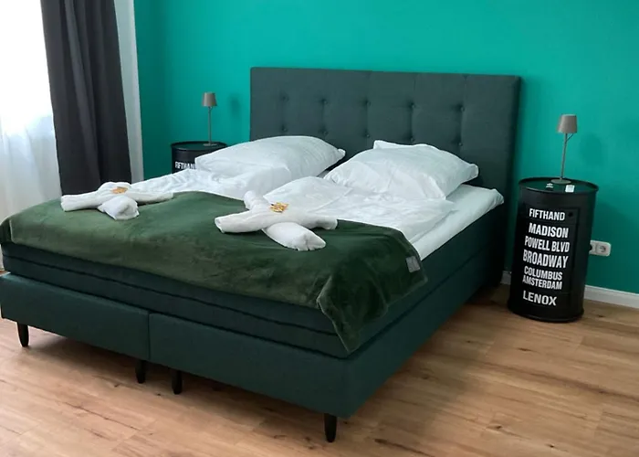 Aix Style Design Parking شقة *